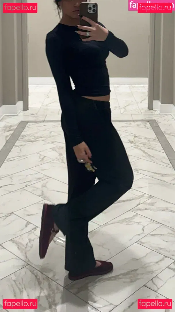 wellbeingwithabigail Onlyfans Photo Gallery 