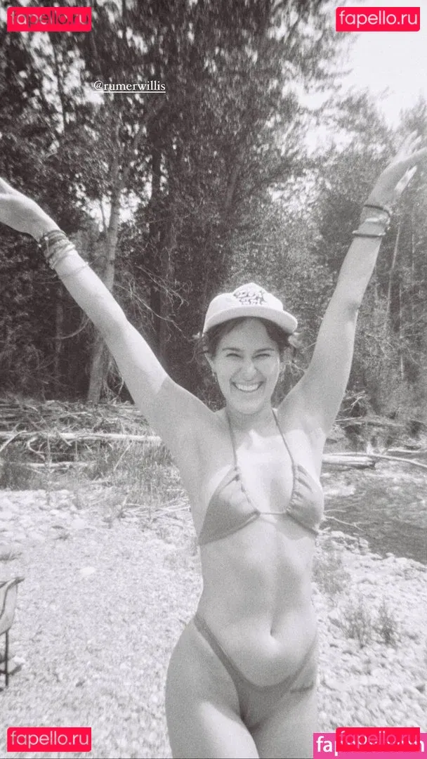 A.riannamaria Onlyfans Photo Gallery 