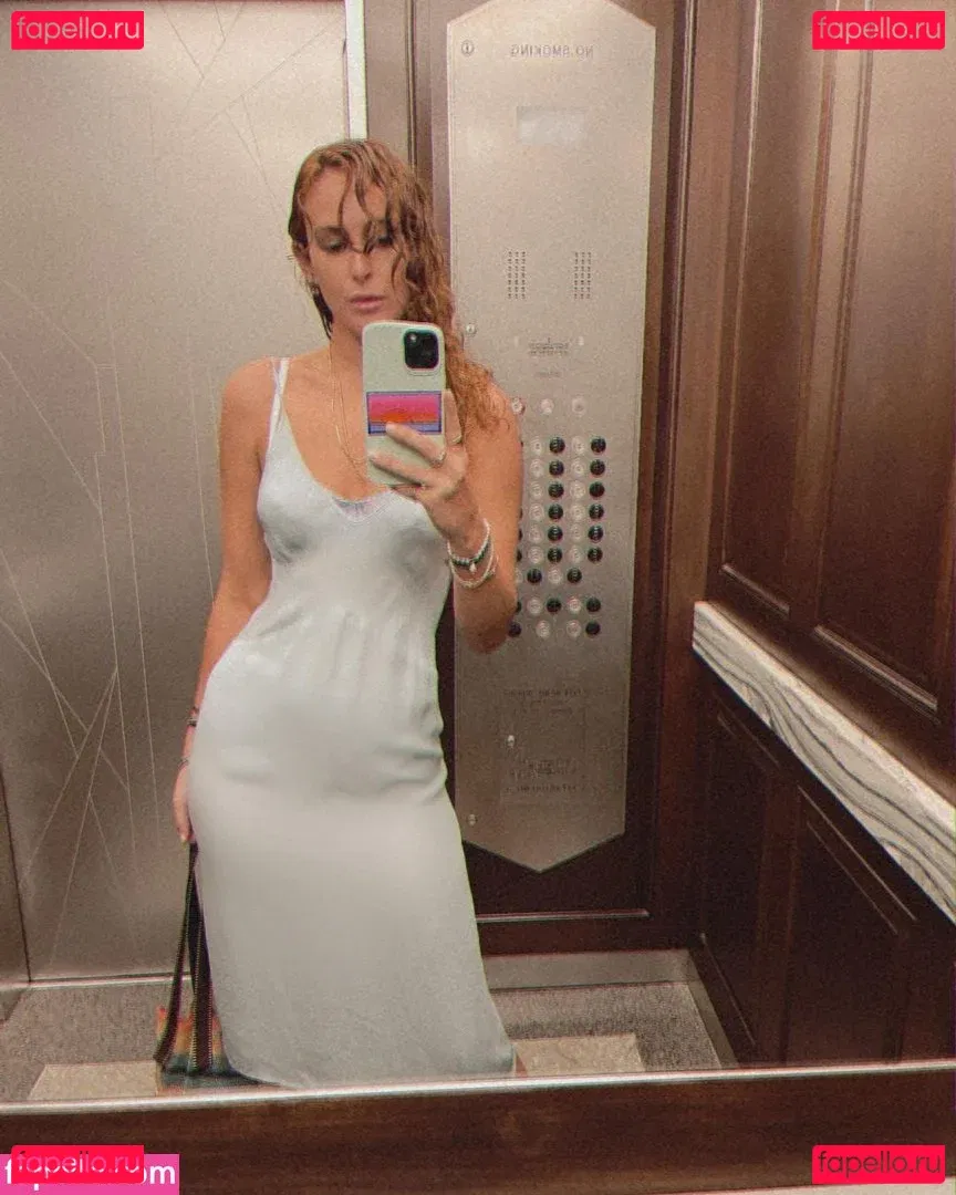 A.riannamaria Onlyfans Photo Gallery 