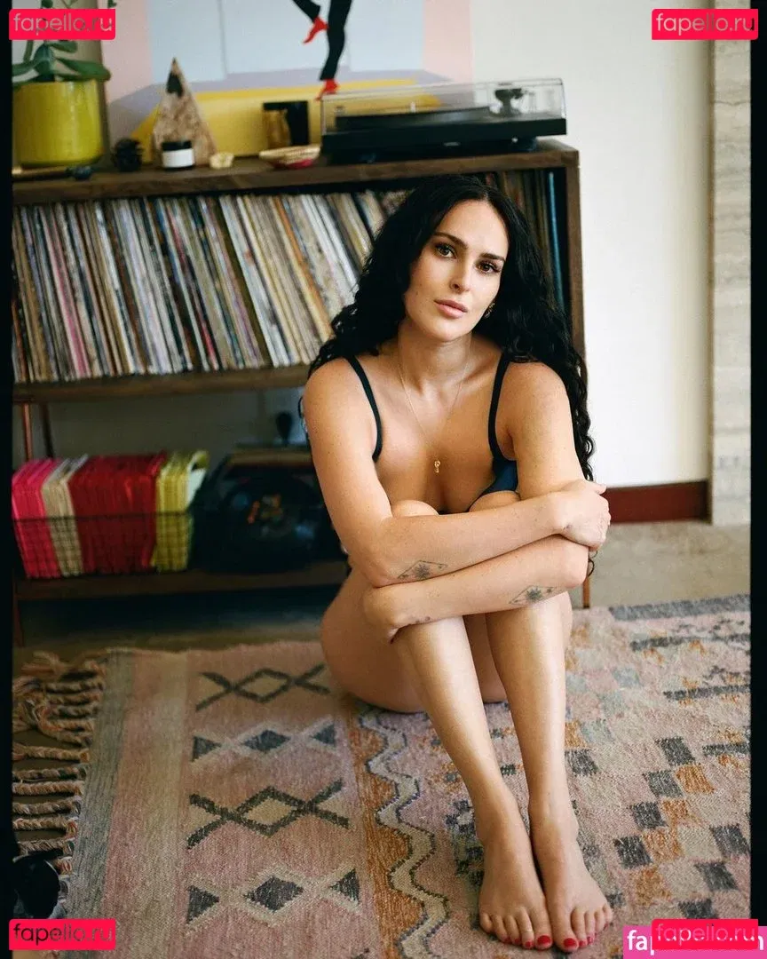 A.riannamaria Onlyfans Photo Gallery 