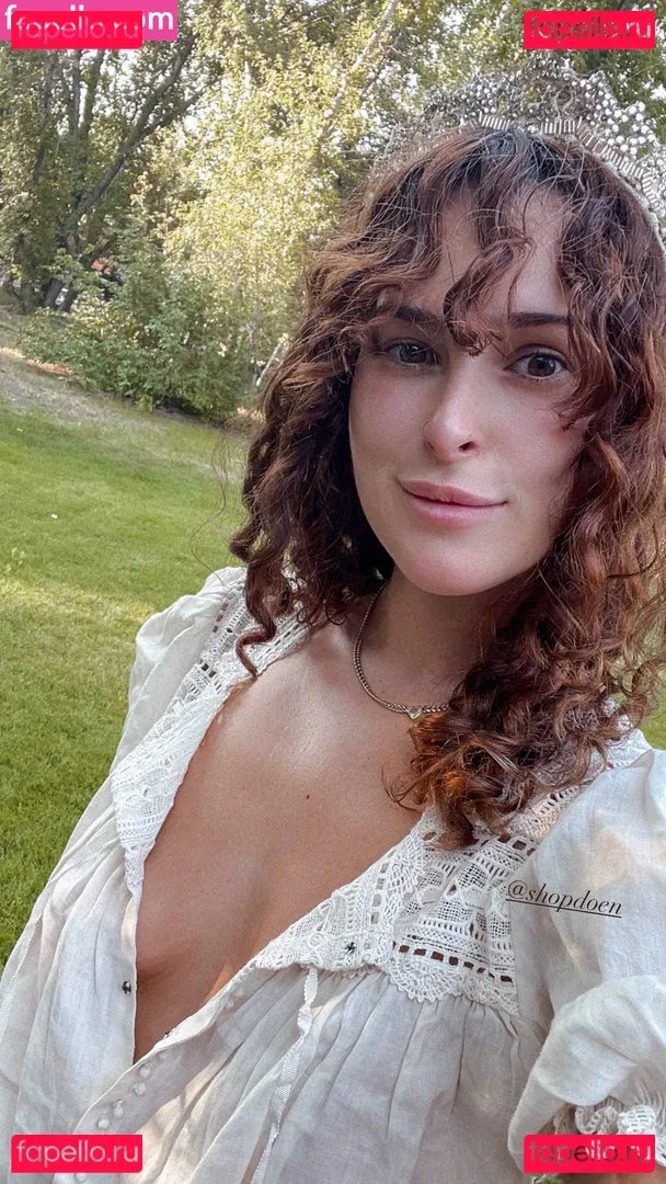 A.riannamaria Onlyfans Photo Gallery 