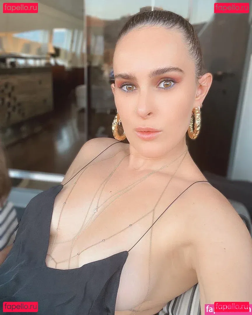 A.riannamaria Onlyfans Photo Gallery 