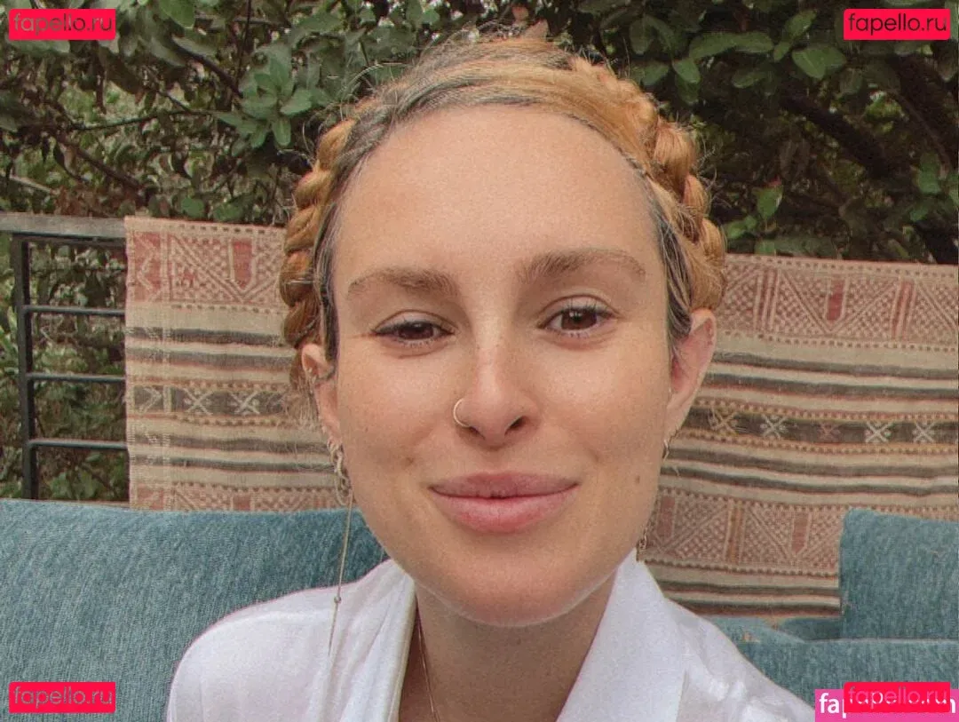 A.riannamaria Onlyfans Photo Gallery 