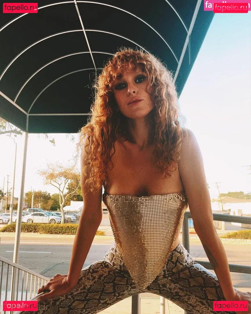 A.riannamaria Onlyfans Photo Gallery 