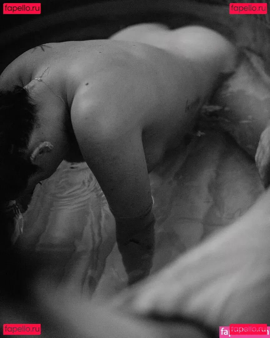 A.riannamaria Onlyfans Photo Gallery 