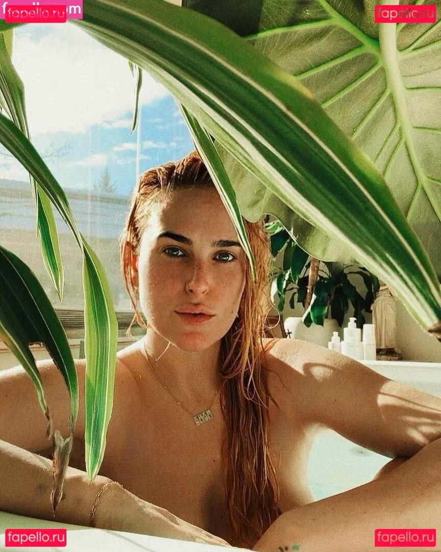 A.riannamaria Onlyfans Photo Gallery 