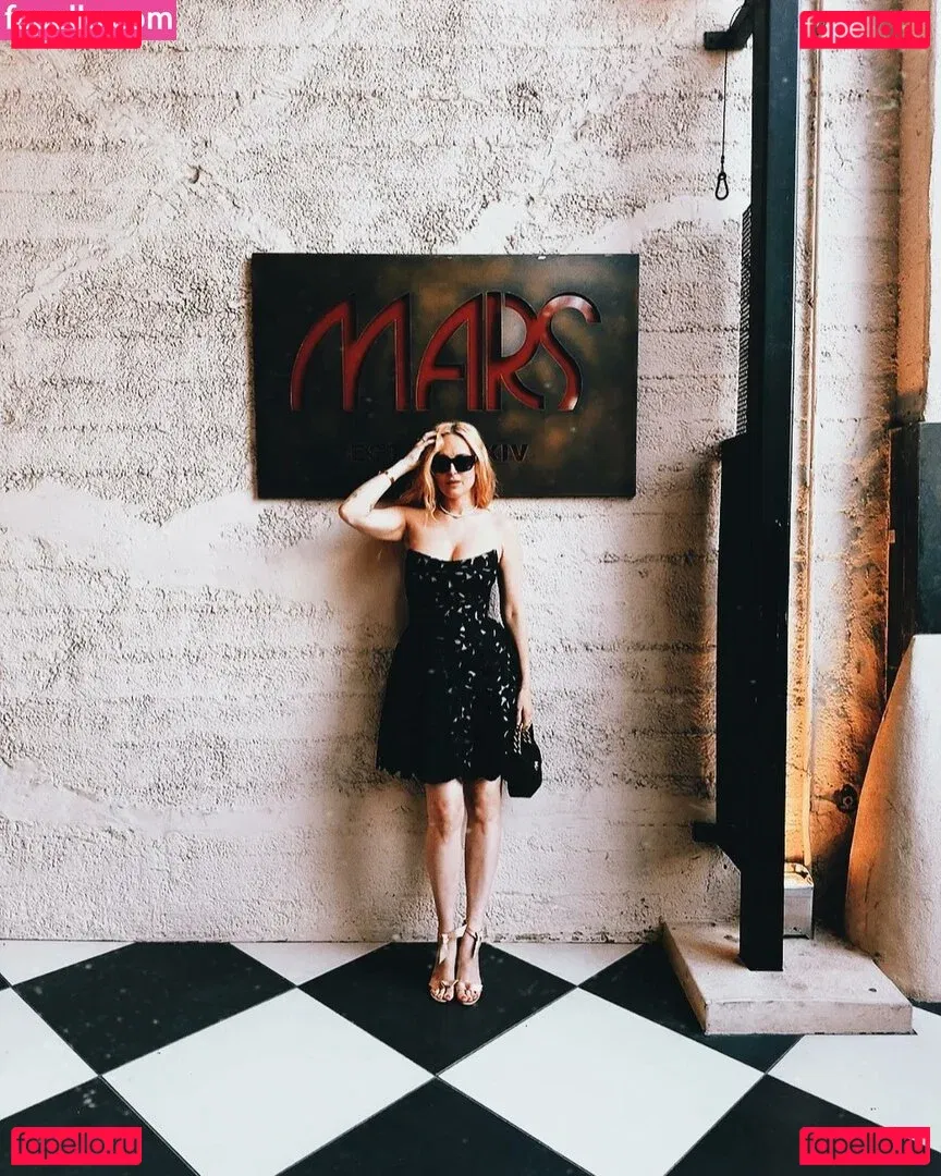 A.riannamaria Onlyfans Photo Gallery 