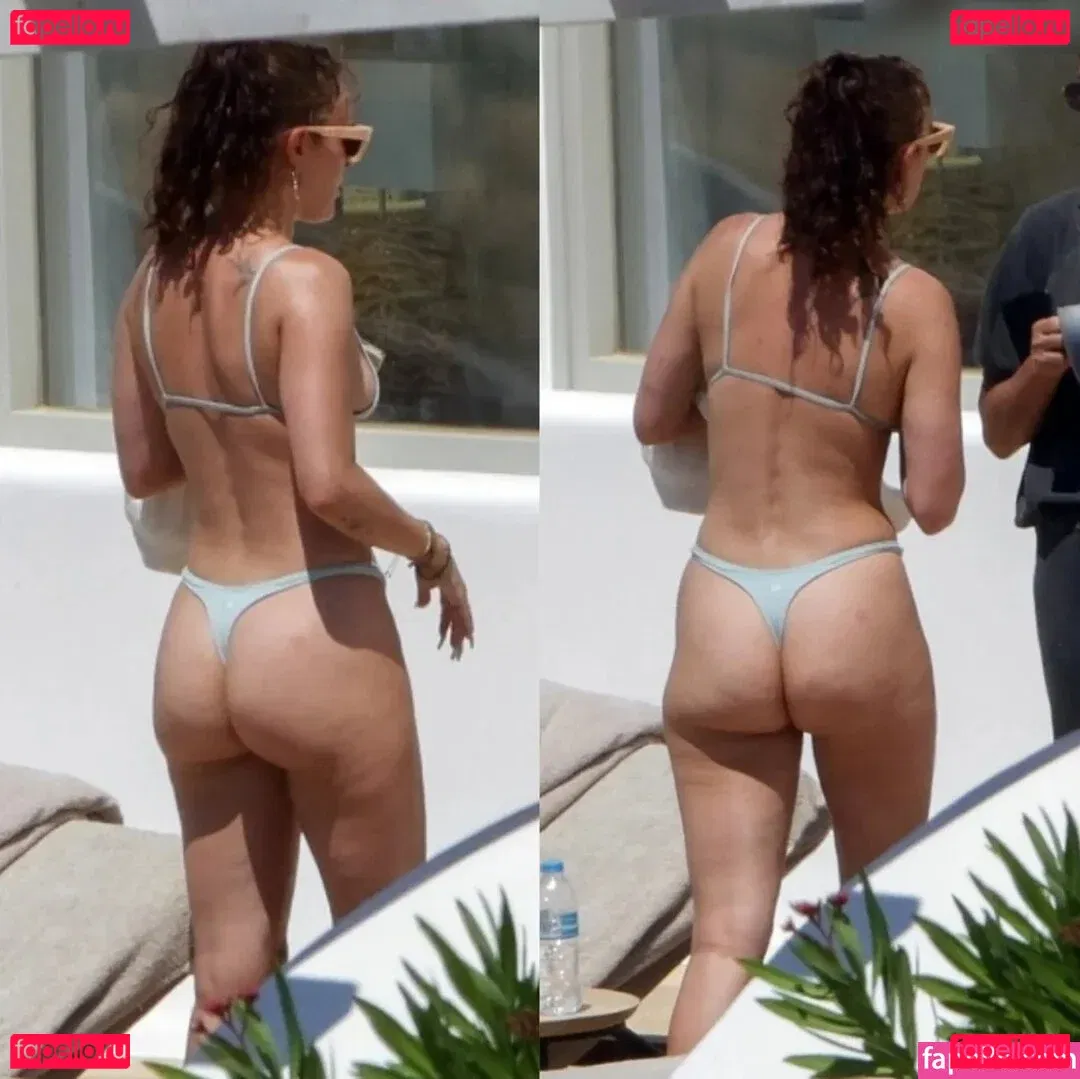 A.riannamaria Onlyfans Photo Gallery 