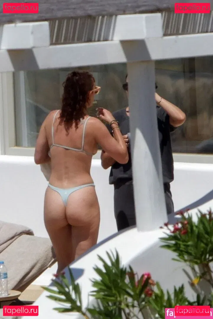 A.riannamaria Onlyfans Photo Gallery 