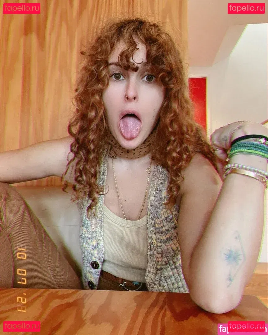 A.riannamaria Onlyfans Photo Gallery 