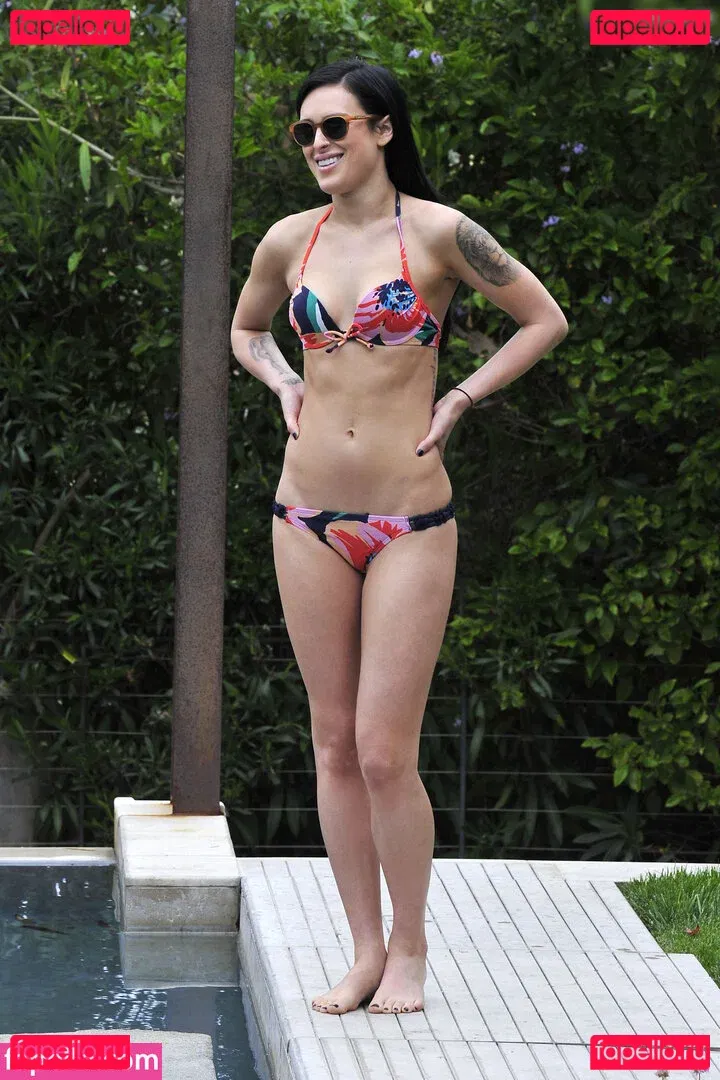 A.riannamaria Onlyfans Photo Gallery 