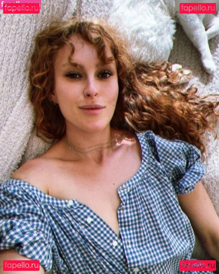 A.riannamaria Onlyfans Photo Gallery 