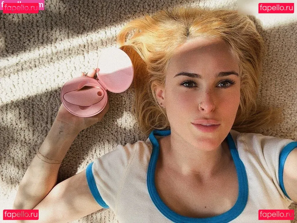 A.riannamaria Onlyfans Photo Gallery 