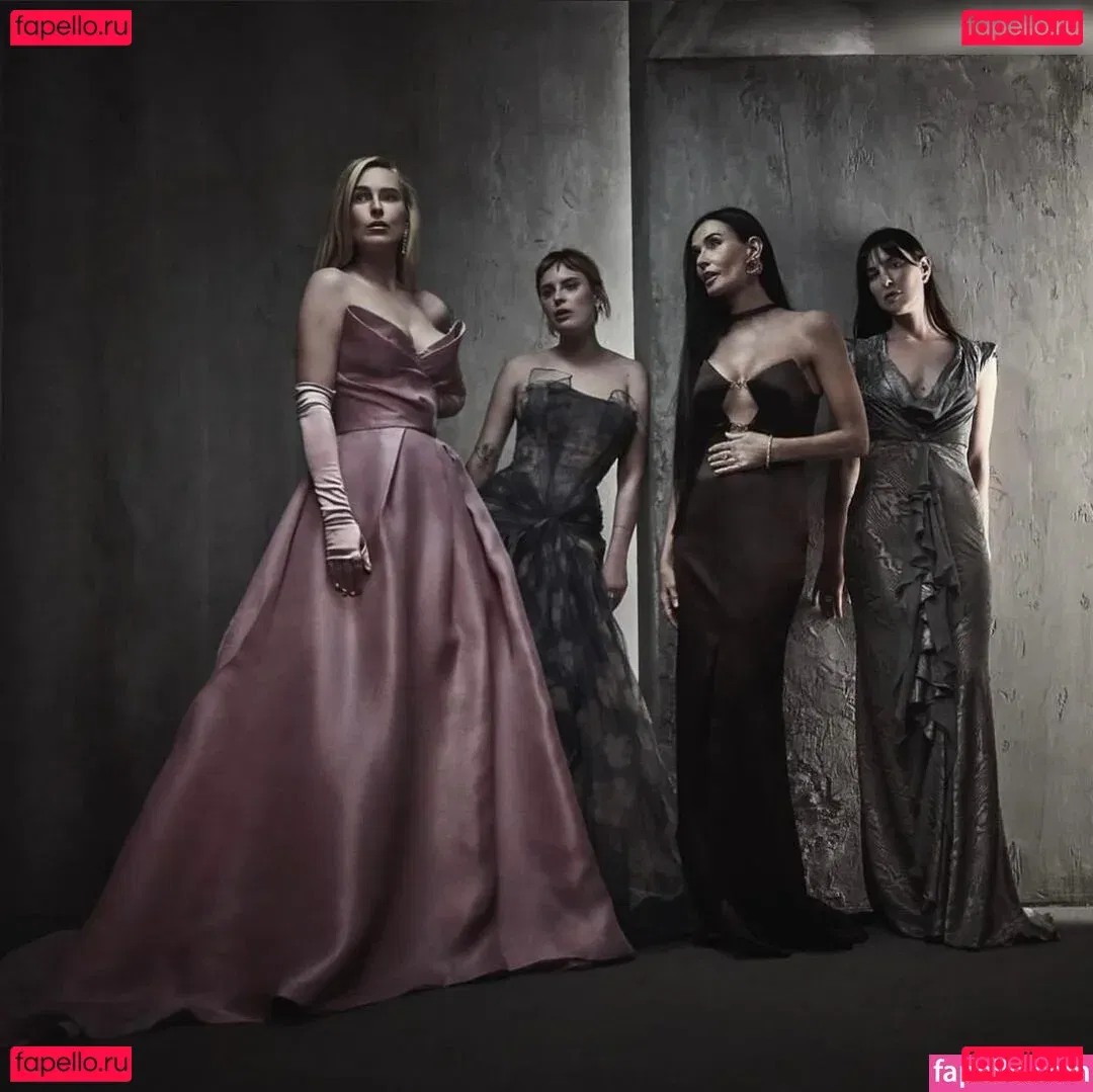 A.riannamaria Onlyfans Photo Gallery 