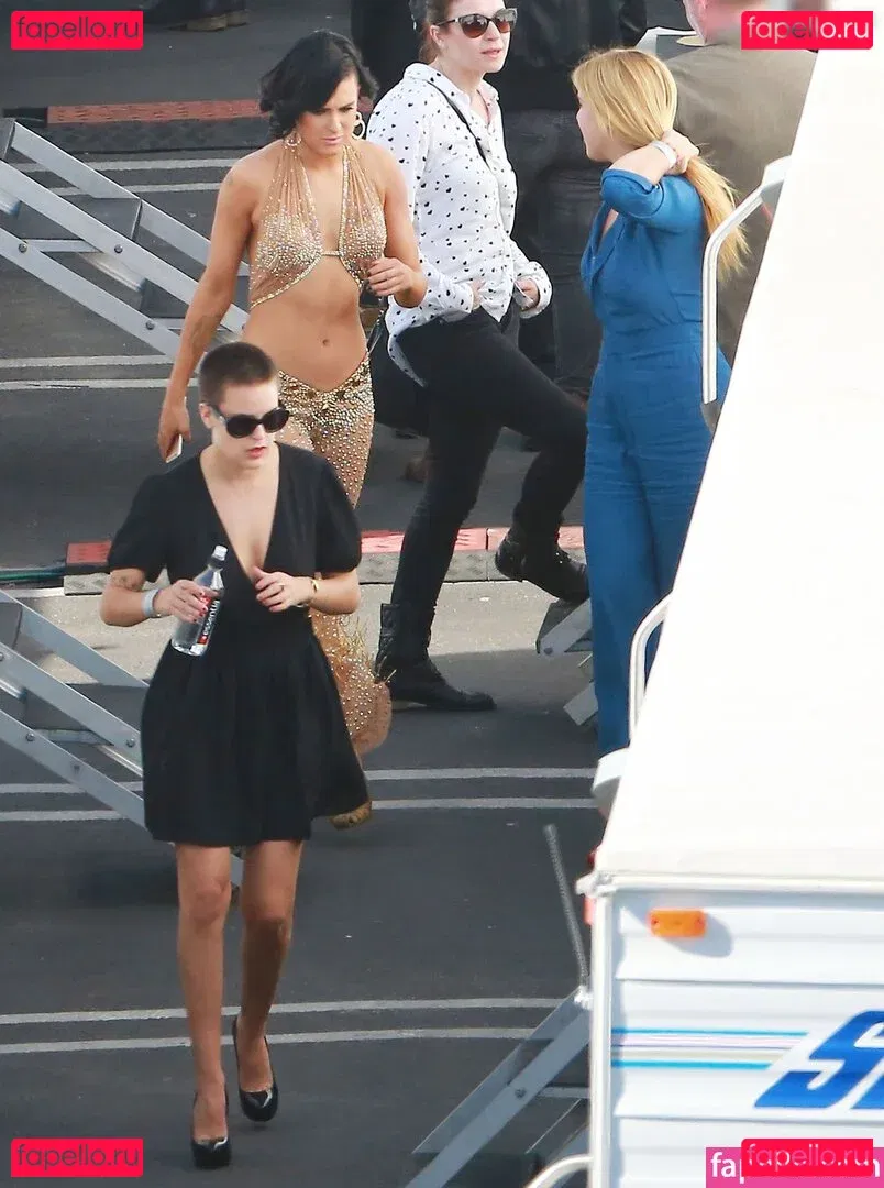 A.riannamaria Onlyfans Photo Gallery 