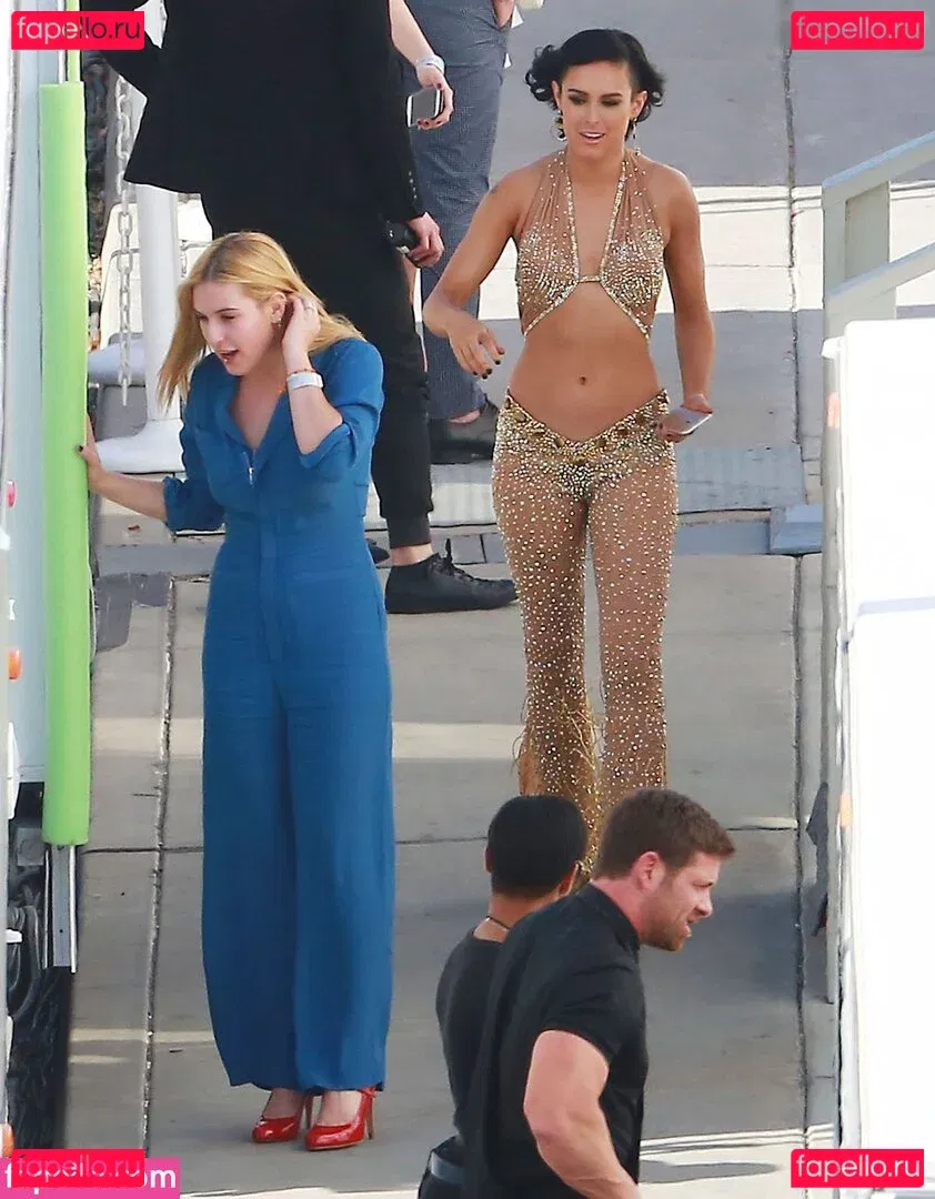 A.riannamaria Onlyfans Photo Gallery 