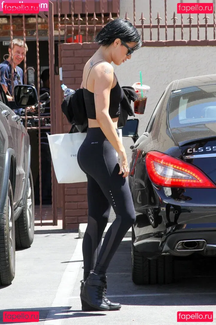 A.riannamaria Onlyfans Photo Gallery 