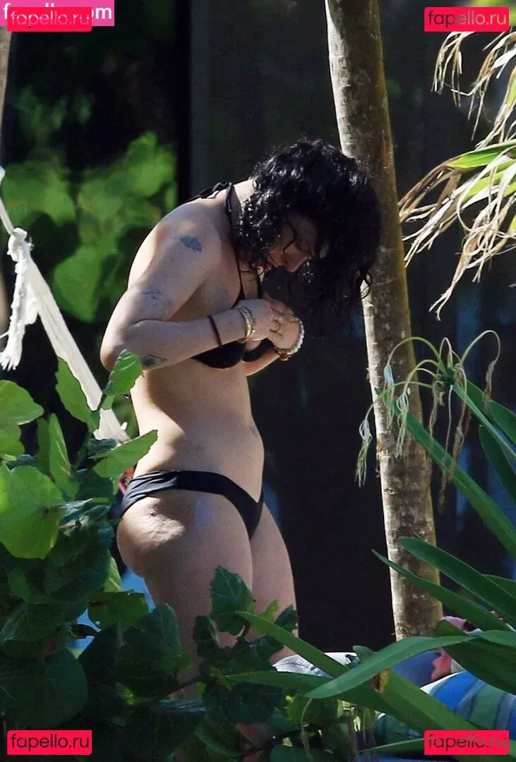 A.riannamaria Onlyfans Photo Gallery 