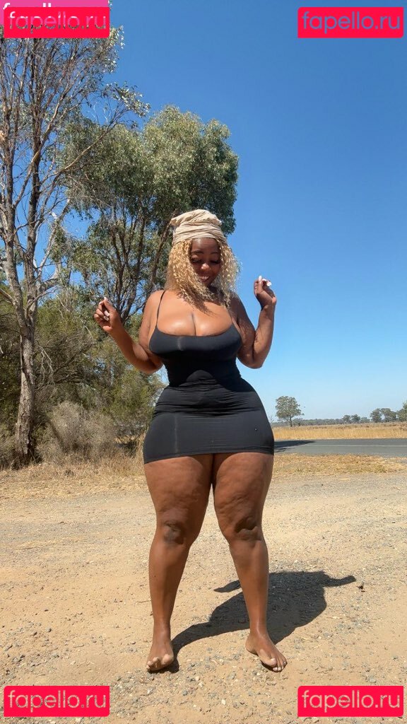 Alicia Lamars Nude Onlyfans Photo 42