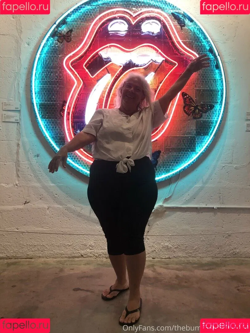 thebumbumbaroness Onlyfans Photo Gallery 