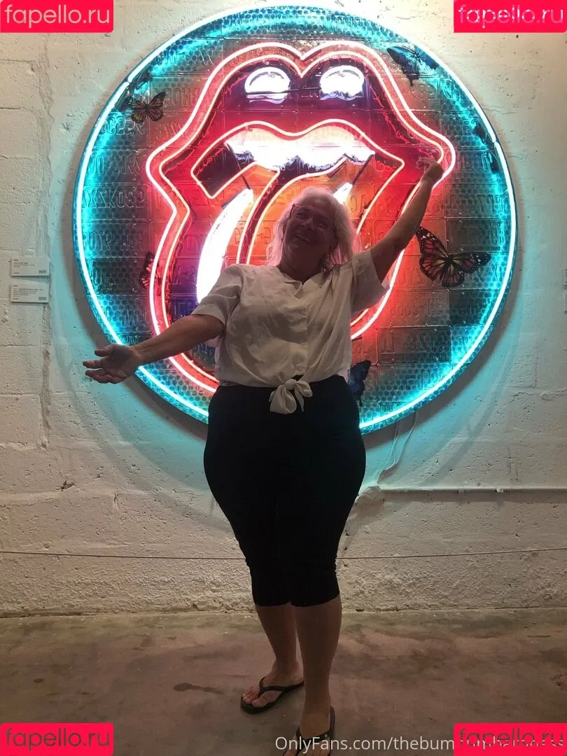 thebumbumbaroness Onlyfans Photo Gallery 