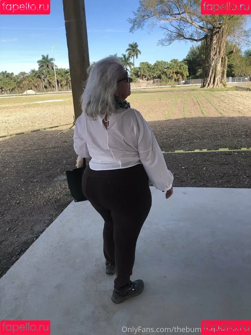 thebumbumbaroness Onlyfans Photo Gallery 