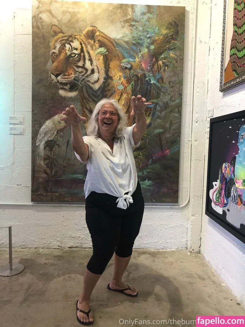 thebumbumbaroness Onlyfans Photo Gallery 