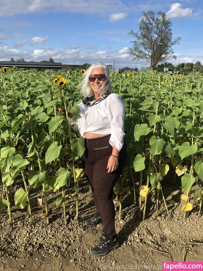 thebumbumbaroness Onlyfans Photo Gallery 