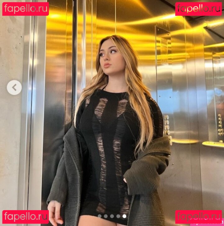 Alissa Plz Nude Onlyfans Photo 22