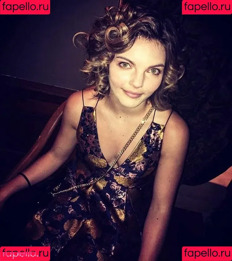 Camren Bicondova Onlyfans Photo Gallery 