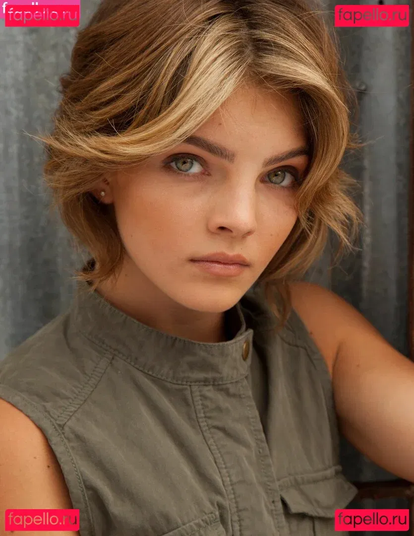 Camren Bicondova Onlyfans Photo Gallery 