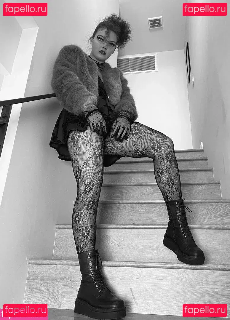 Camren Bicondova Onlyfans Photo Gallery 