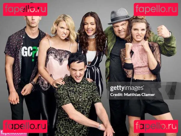 Camren Bicondova Onlyfans Photo Gallery 