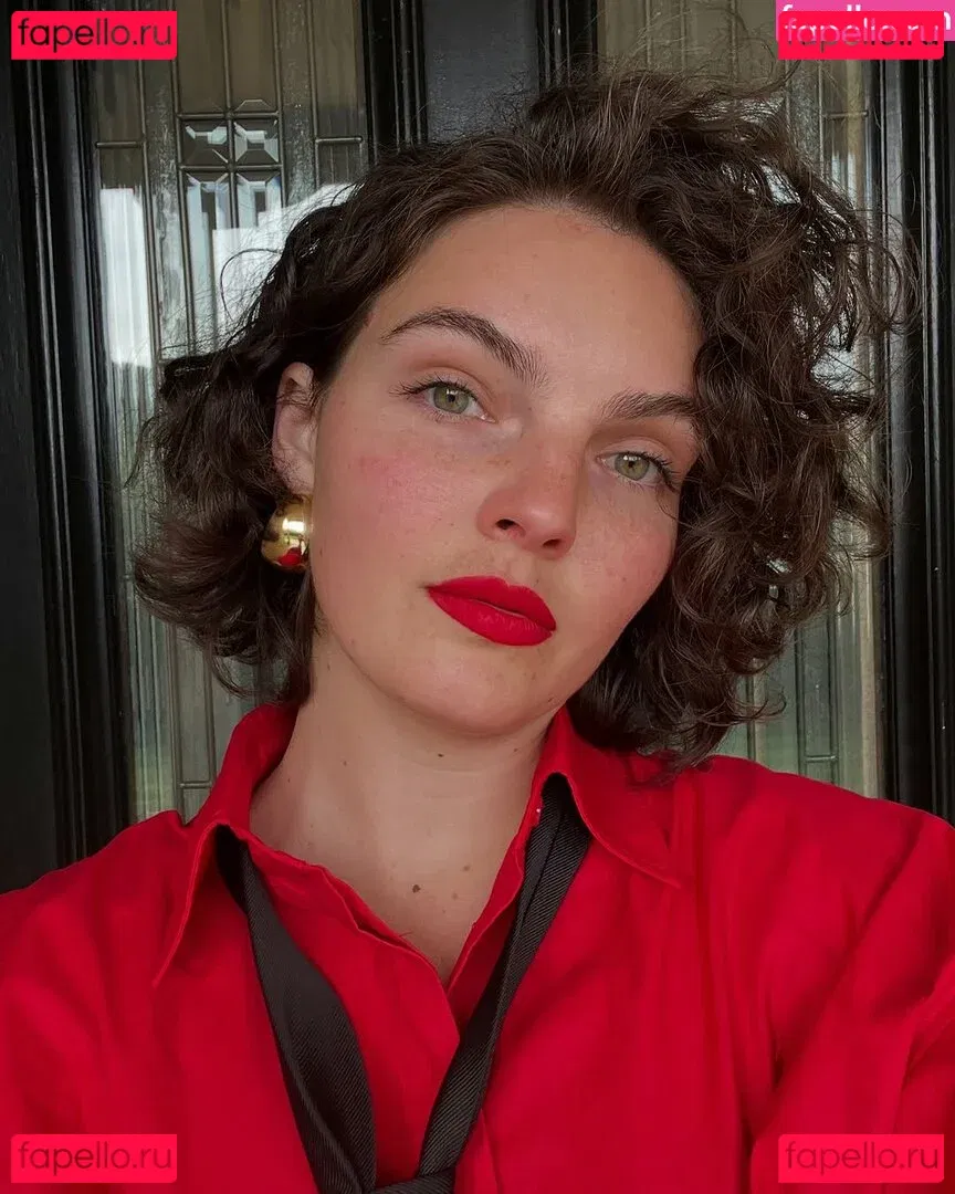 Camren Bicondova Onlyfans Photo Gallery 