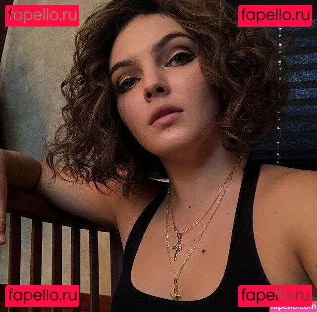 Camren Bicondova Onlyfans Photo Gallery 