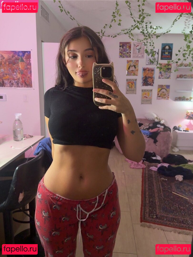 Isabellatwood Nude Onlyfans Photo 8