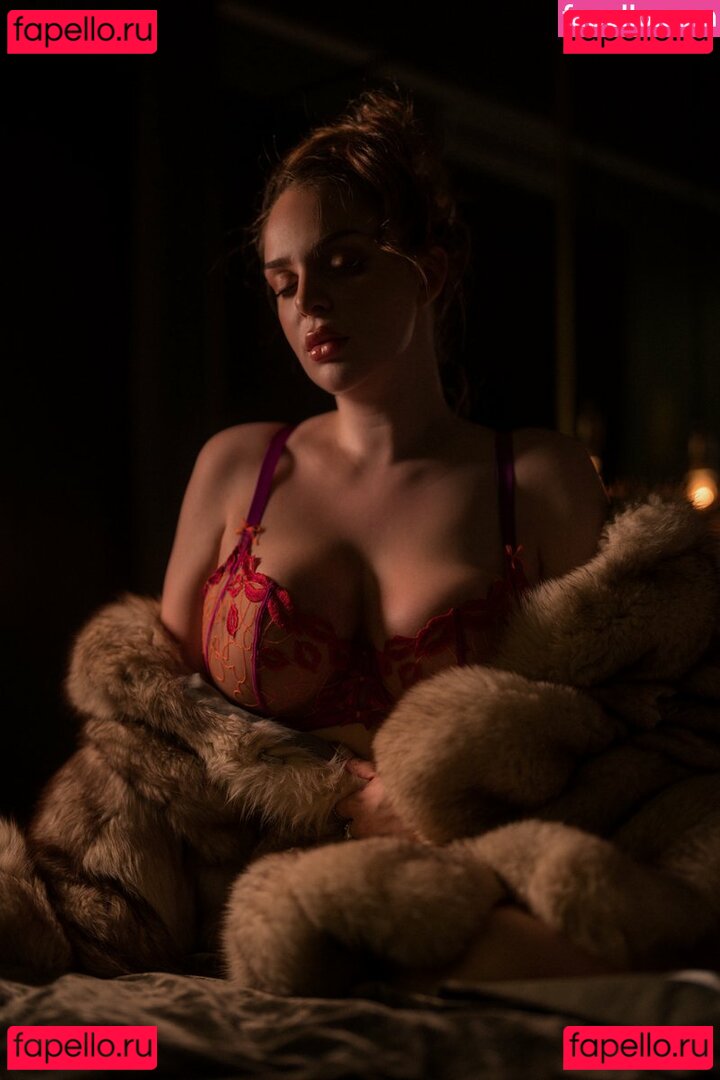 Katharina Nude Onlyfans Photo 32