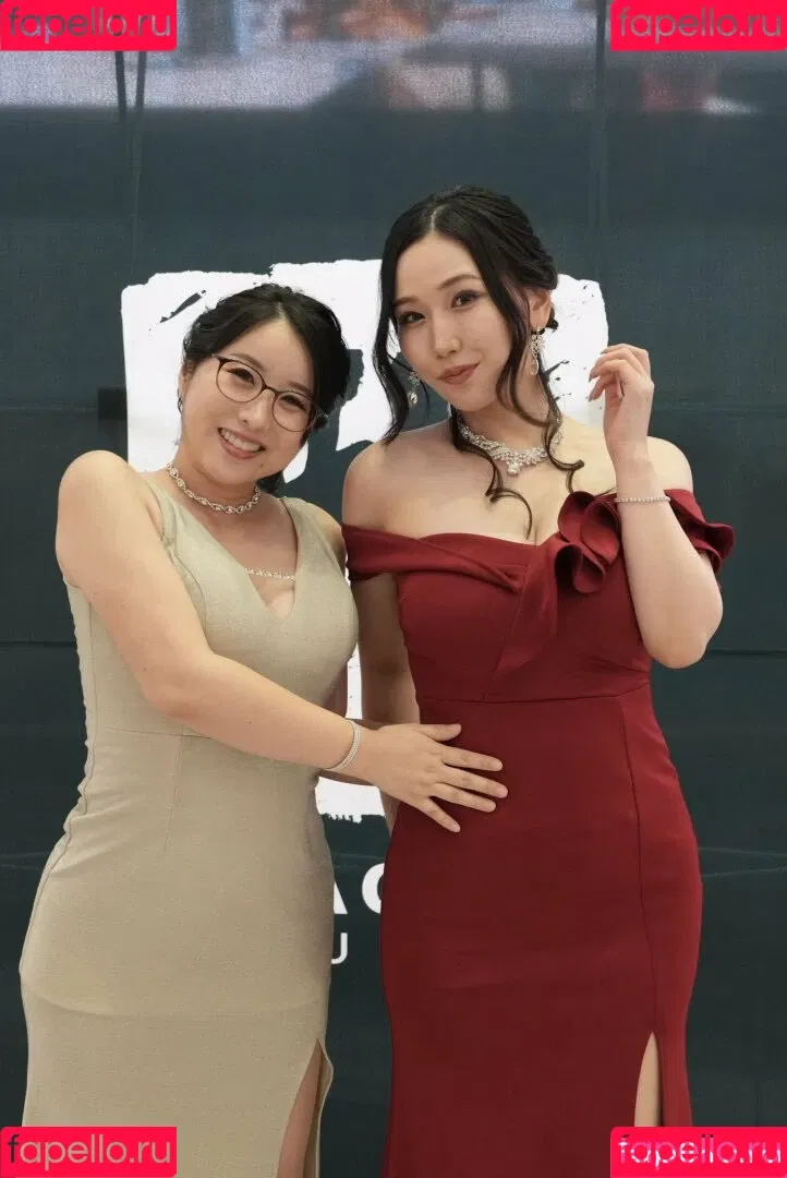 Kson Onair Onlyfans Photo Gallery 