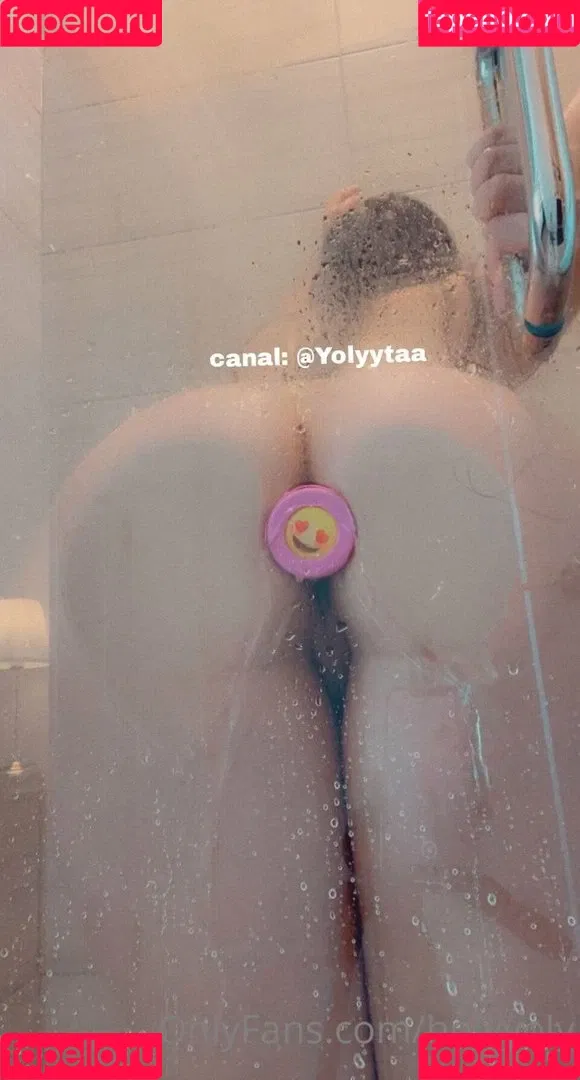 hollyoly Onlyfans Photo Gallery 