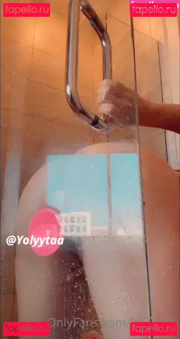 hollyoly Onlyfans Photo Gallery 