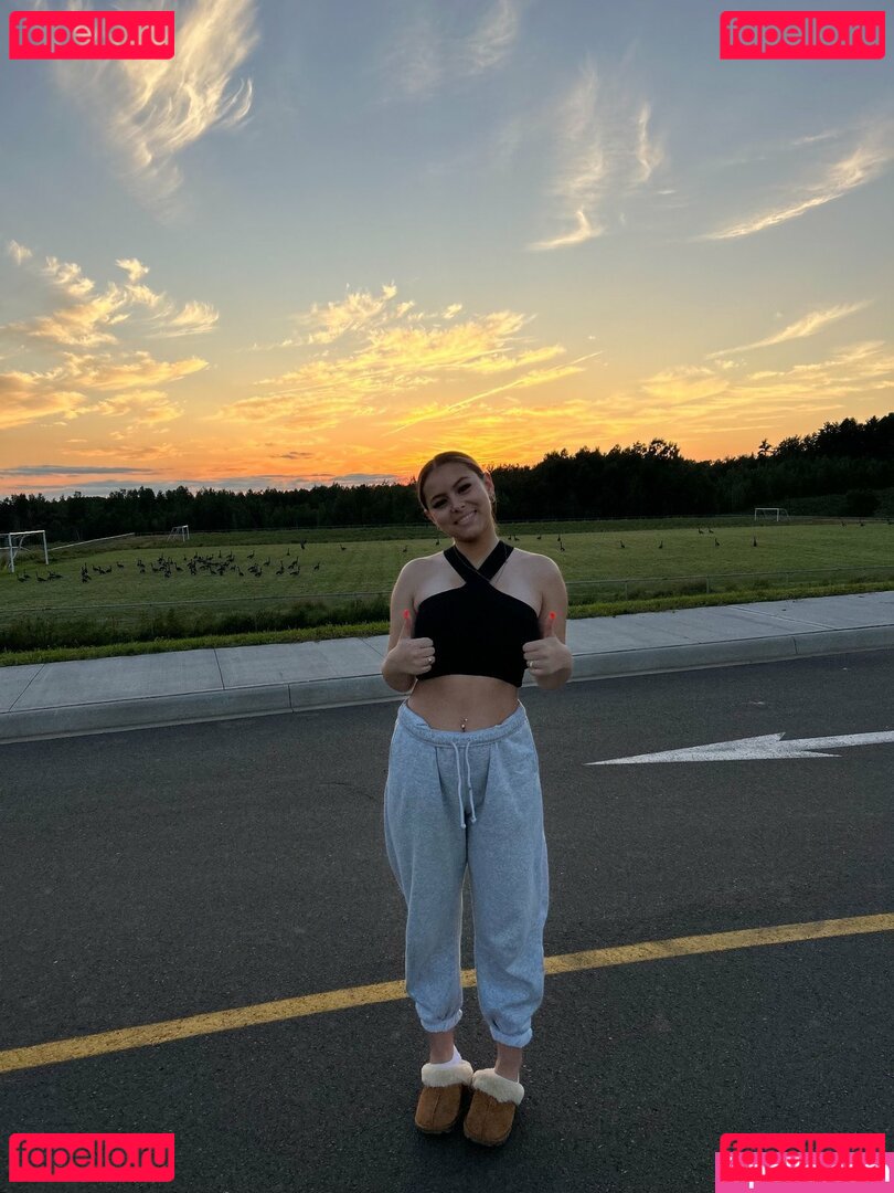 Faith Roberts Nude Onlyfans Photo 17