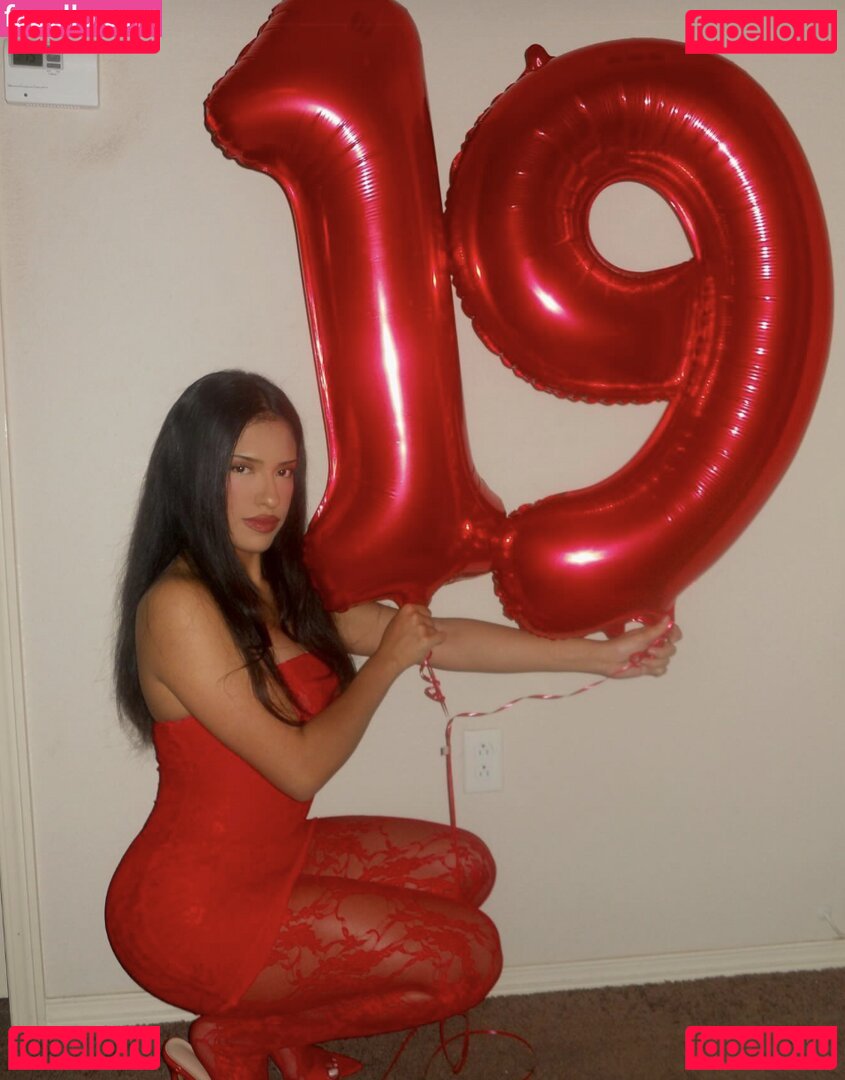ai1ynn Nude Onlyfans Photo 16