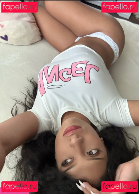 ai1ynn Nude Onlyfans Photo 11