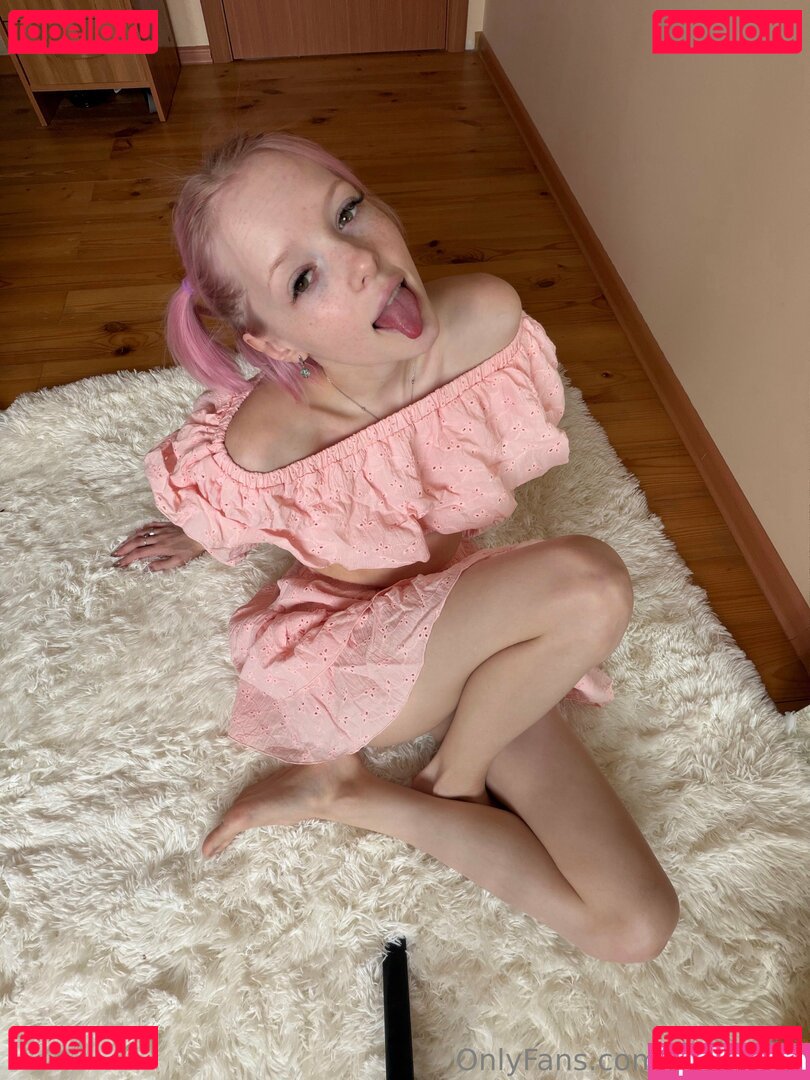 Sofichan Nude Onlyfans Photo 7