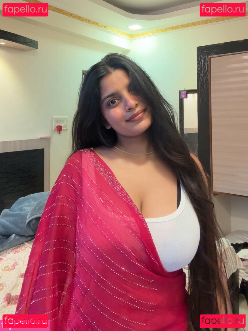 Anushka Deokate Nude Onlyfans Photo 33