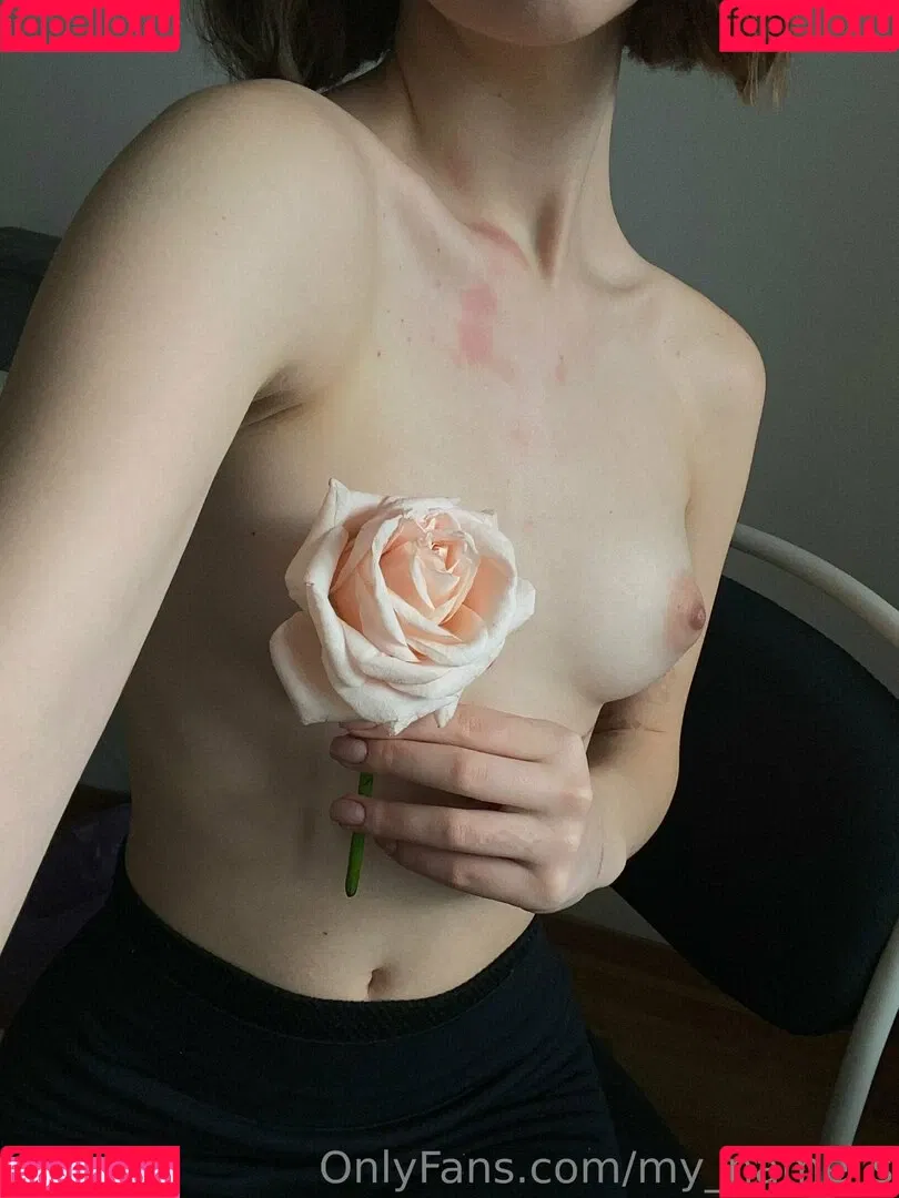 my_name_s Onlyfans Photo Gallery 