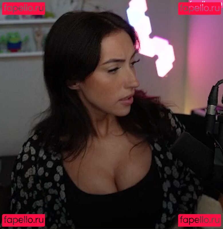 Claraatwork Nude Onlyfans Photo 3