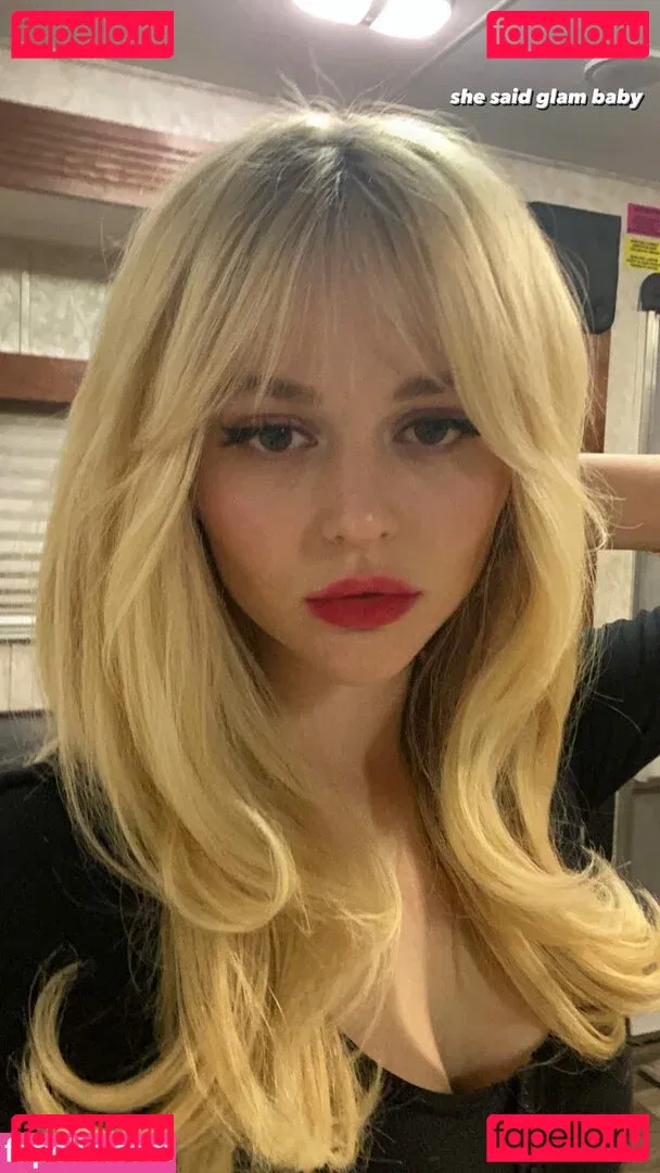 Emily Alyn Lind Onlyfans Photo Gallery 