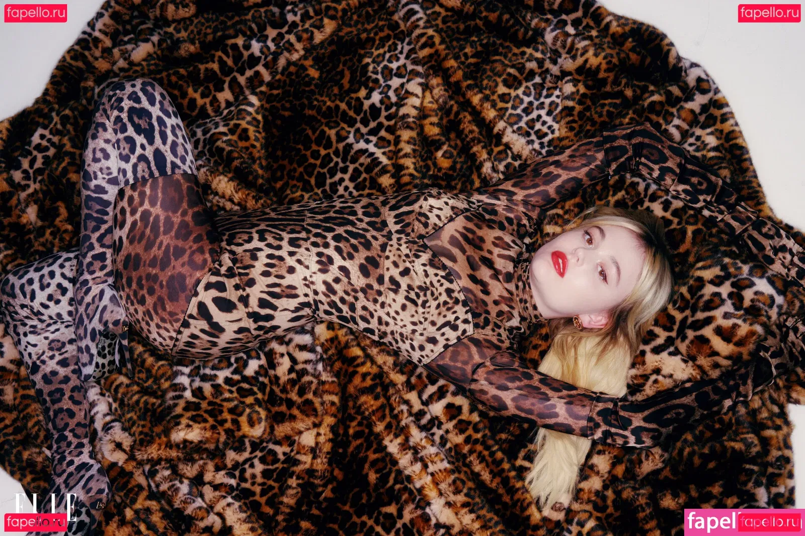 Emily Alyn Lind Onlyfans Photo Gallery 