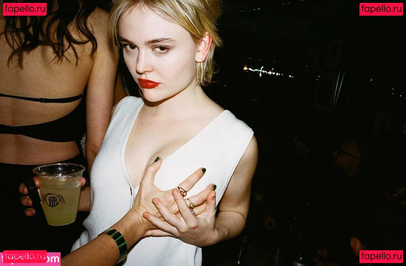 Emily Alyn Lind Onlyfans Photo Gallery 